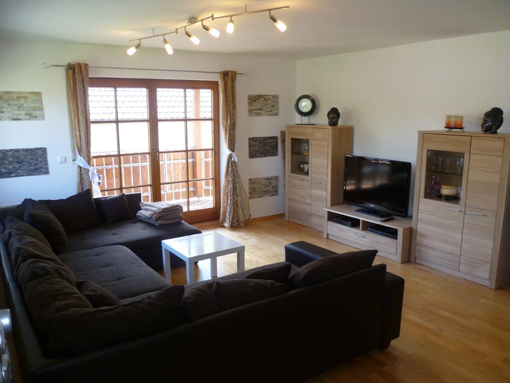 Schwarzwald Domizil Uhlsberg Apartment Кипенхайм Екстериор снимка